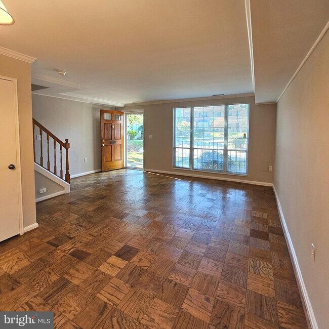 Foto del edificio - 3727 Ingalls Ave