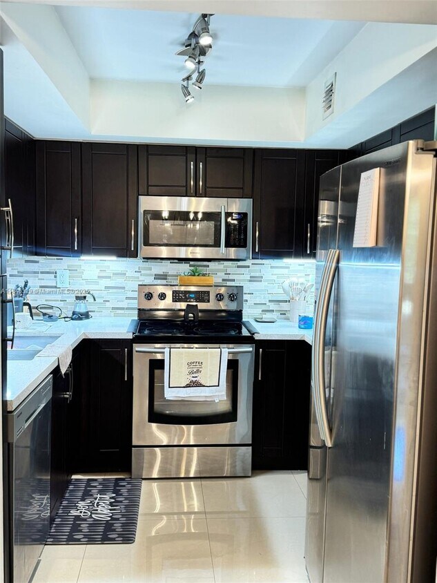 Foto principal - 8820 SW 123rd Ct