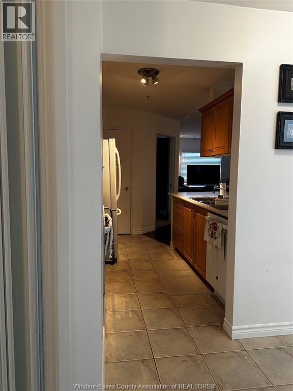 Photo du bâtiment - 1535 Grand Marais Rd W