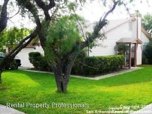 Foto principal - 3 br, 2 bath House - 5415 Maple Vista