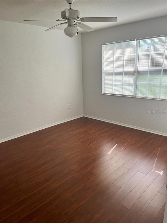 Building Photo - 13941 Fairway Island Dr