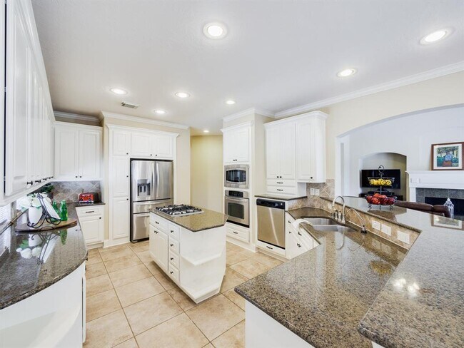Building Photo - 7515 Courtney Manor Ln