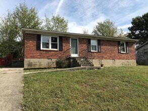 Building Photo - 113 Springside Ct