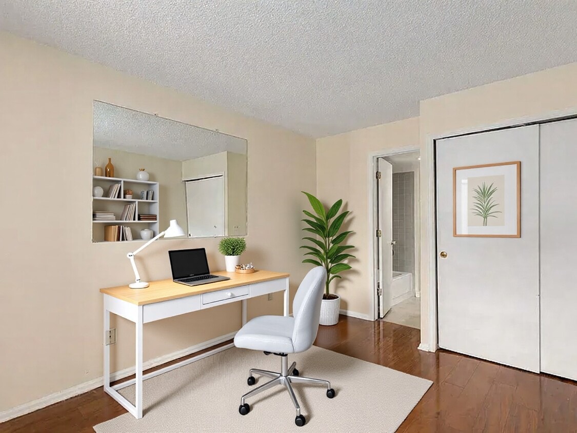 Foto del edificio - Light Rail at Your Doorstep | Lofted Layout | Corner Unit Privacy | Near Cherry Creek State Park