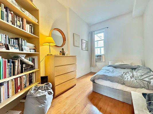 Foto principal - 421 Franklin Ave