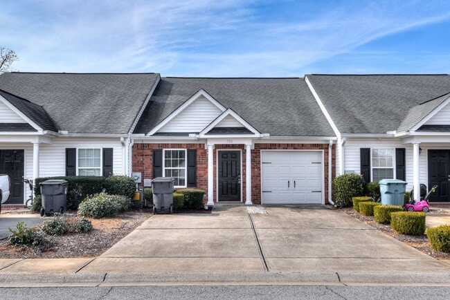Interior Photo - Grovetown Crossing