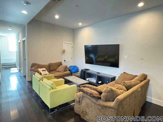 Foto del edificio - 1 Cedar St