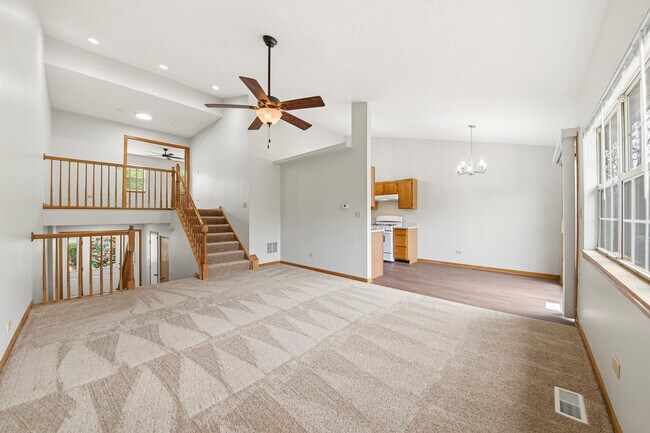 Foto del edificio - 615 Buckskin Ln