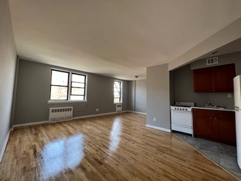 Building Photo - 83-96 118th St