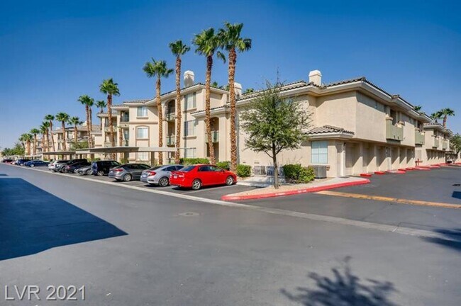 Building Photo - 1 br, 1 bath House - 7139 S. Durango Dr #215