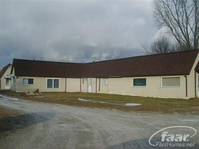 Primary Photo - 14572 N Saginaw Rd