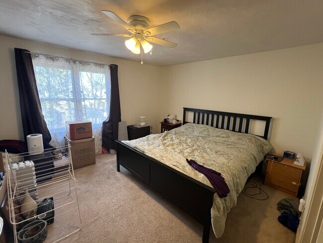 Building Photo - 33 Lenglen Rd