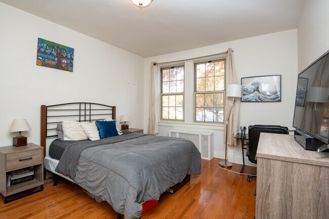 Dormitorio - 2854 Connecticut Ave NW
