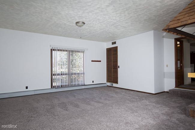 Building Photo - 3 br, 2 bath House - 204 Degurse Ave