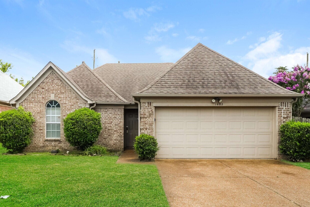 Foto principal - 1602 Far Dr
