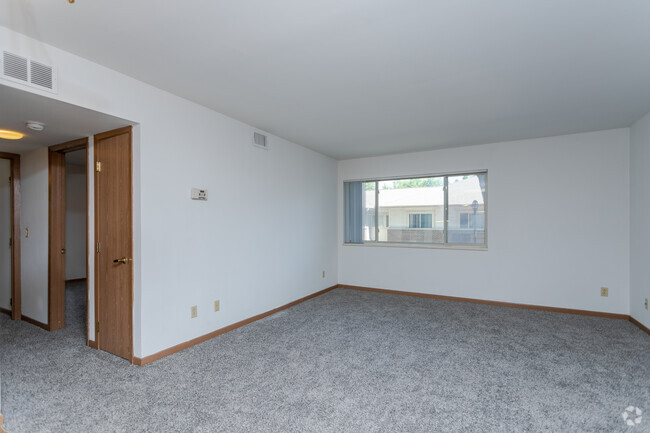 2BR, 1BA - Monona Shores Apartments