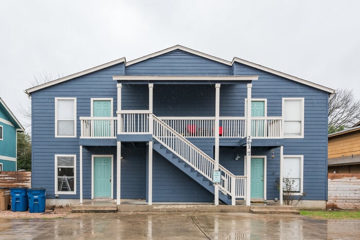 Primary Photo - Updated South Austin 4-Plex Unit