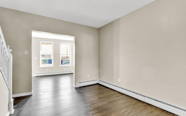 Building Photo - Charming 3 Bedroom, 1 Bath Home in York, Pa!