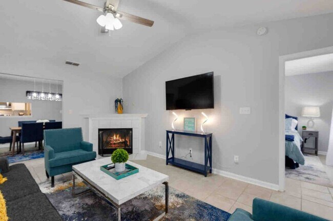 Foto del edificio - Renovated 2 bedroom Unit