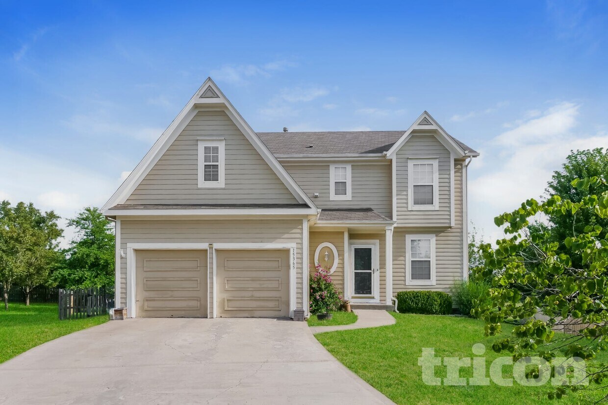 Foto principal - 15365 S Alden St