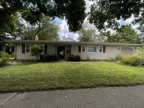 Building Photo - 4009 St Clair St