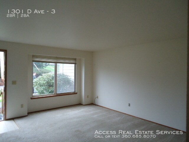 Building Photo - 1301 D Ave