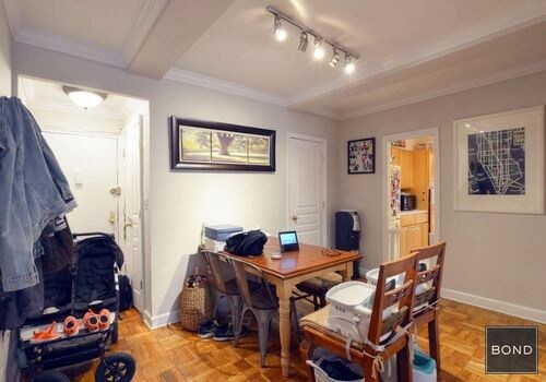 Foto del edificio - 221 E 69th St