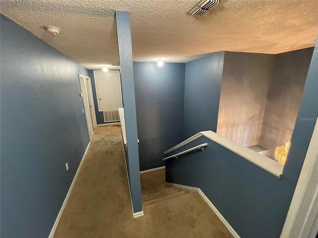 Building Photo - 526 Elbridge Pl