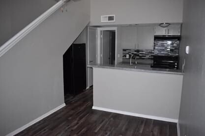 Foto del edificio - 709 grand ct