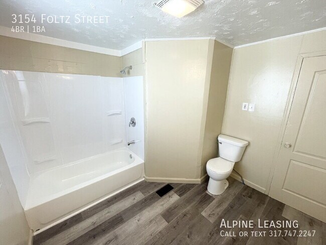 Building Photo - 3154 Foltz St