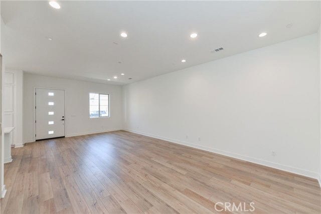 Building Photo - 162 Pattern