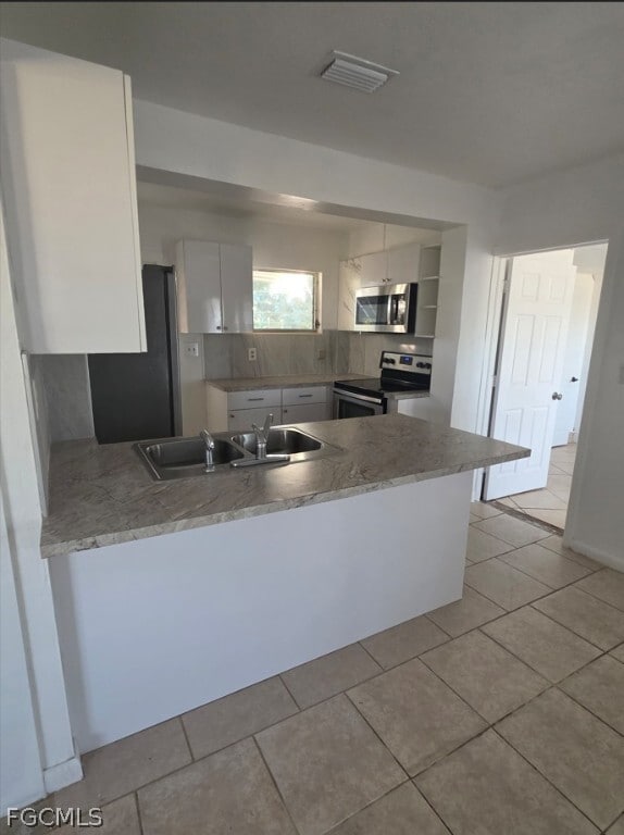 Building Photo - 204 E Bougainvillea Rd