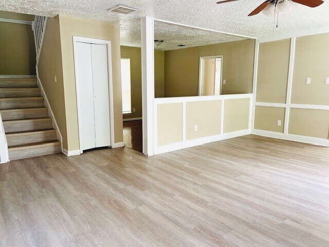 Foto del edificio - 13238 Rain Lily Ln