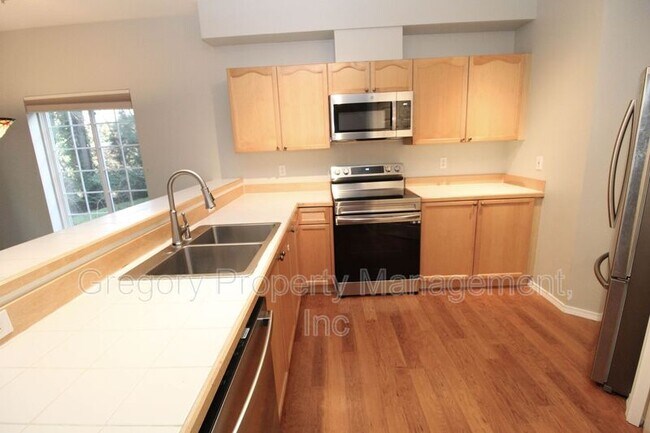 Foto del edificio - 17106 123rd Pl NE