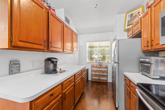 Building Photo - 811 SW 50th Way