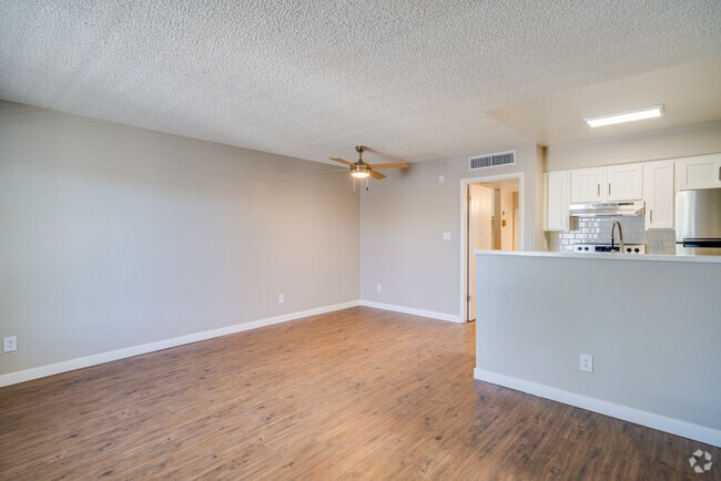 1HAB, 1BA - 475 ft² - Spectra West