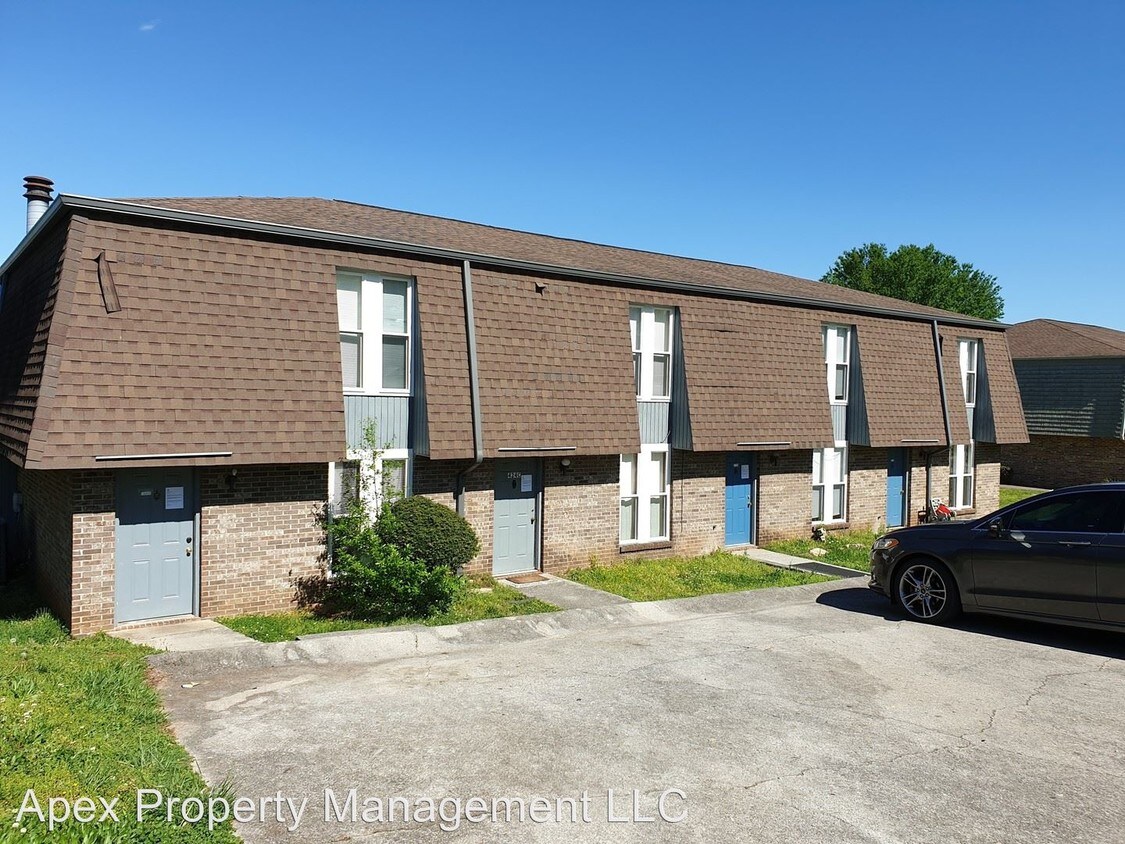 Foto principal - 424 Cross Creek Rd