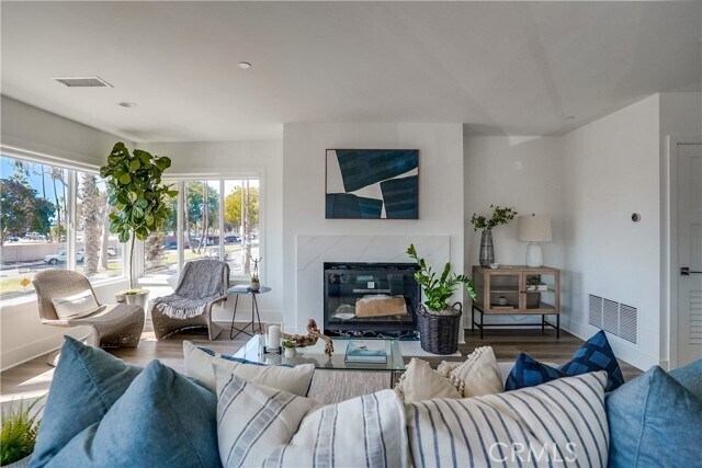 Foto del edificio - 4603 E Ocean Blvd