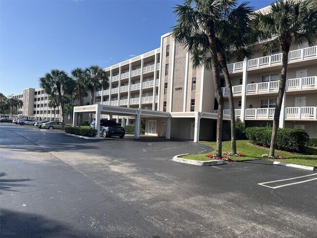 Foto del edificio - 1200 NW 87th Ave