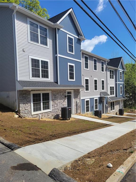 Primary Photo - 354 E Nesquehoning St
