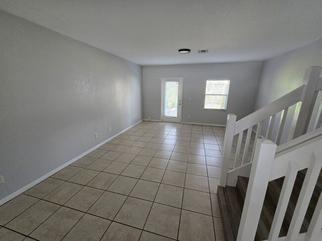 Foto del edificio - Move in Special, Half off 1st Month's Rent!
