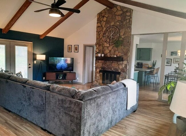 Photo - 609 Monte Carlo Dr House