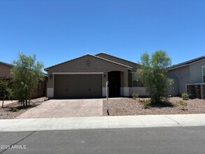 Building Photo - 19913 W Palo Verde Dr