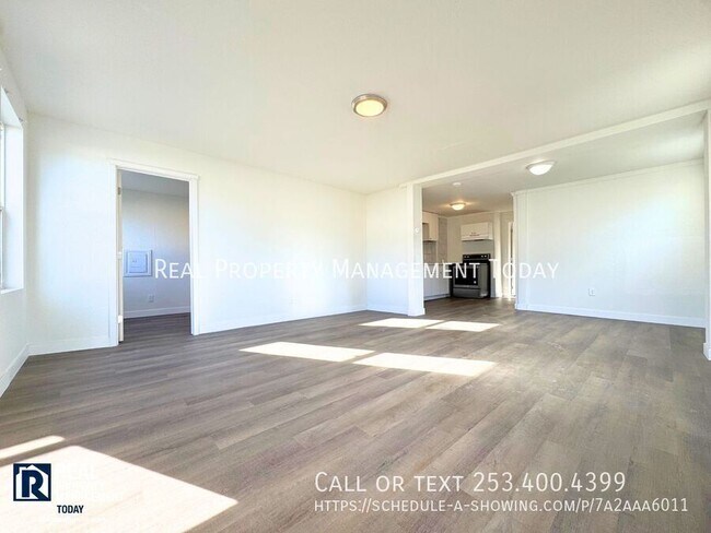 Foto del edificio - 206 128th St S