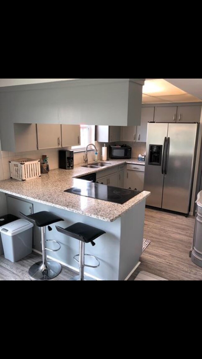 Foto del edificio - 6220 E 129th St