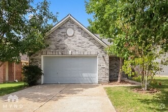Building Photo - 18421 Sunrise Pines Dr