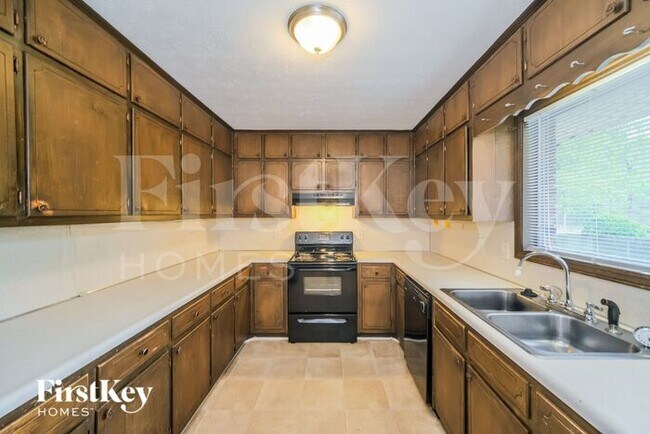 Foto del edificio - 6952 W Fayetteville Rd