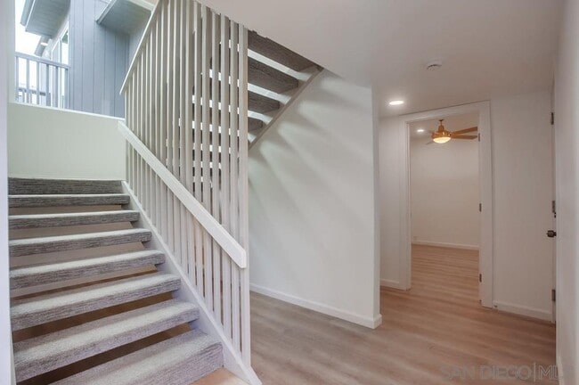 Building Photo - 743 Bonair Way