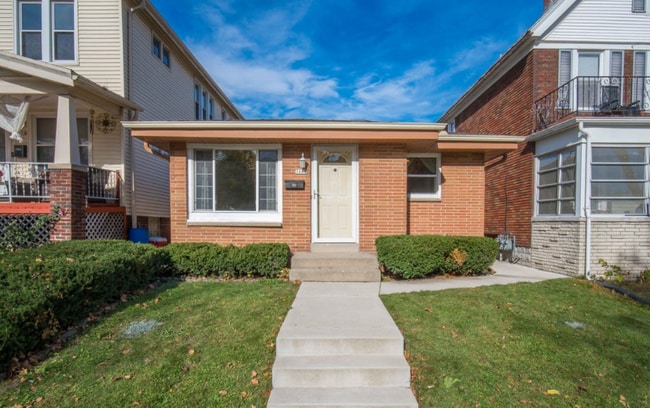 Building Photo - 3668 E Carpenter Ave Building Photo - 3668 E Carpenter Ave