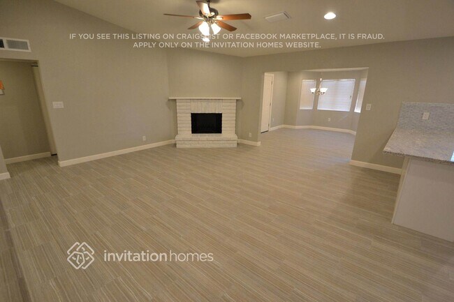 Building Photo - 2511 S Evergreen Rd